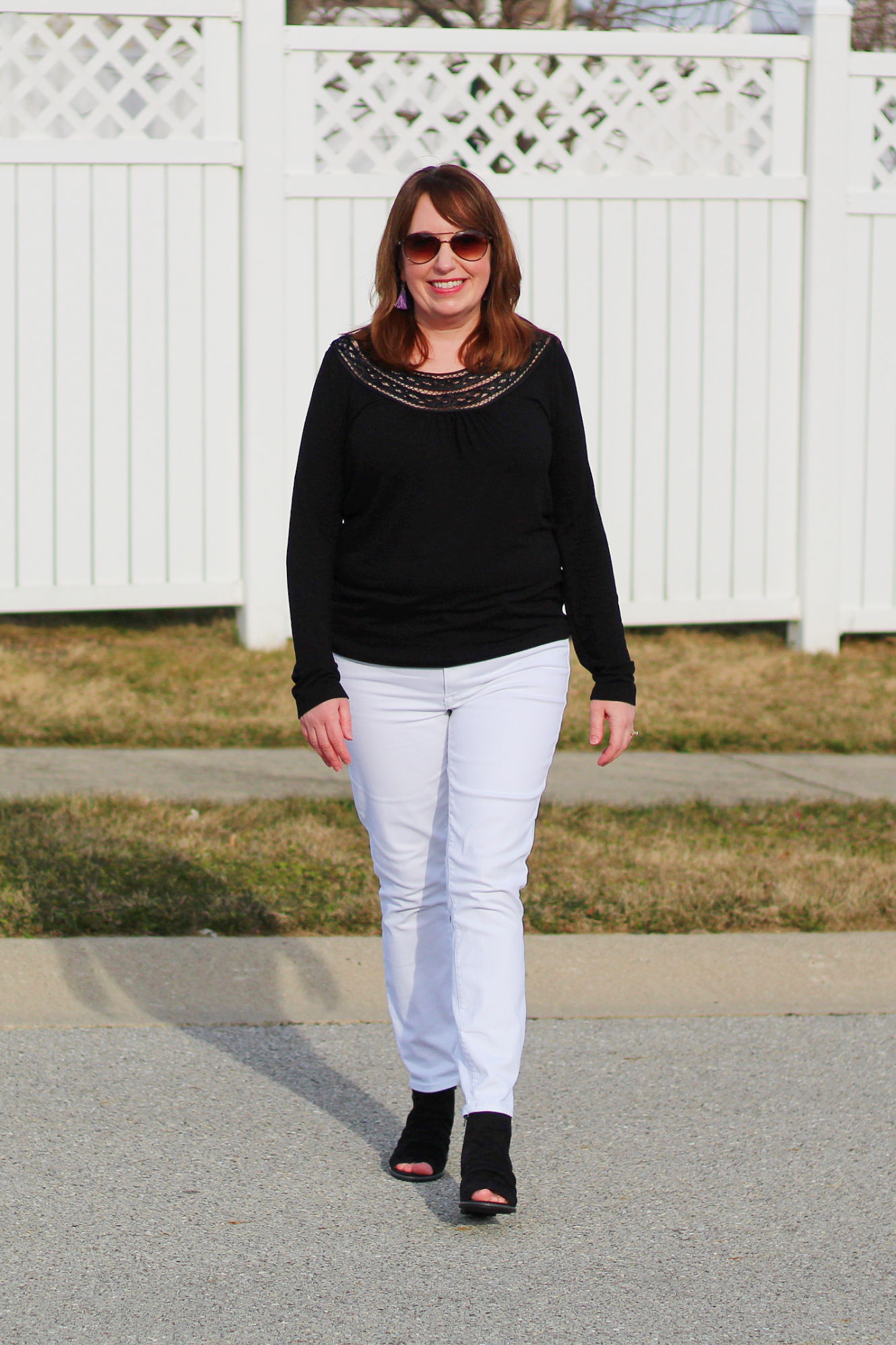 Classic Black And White Outfit 