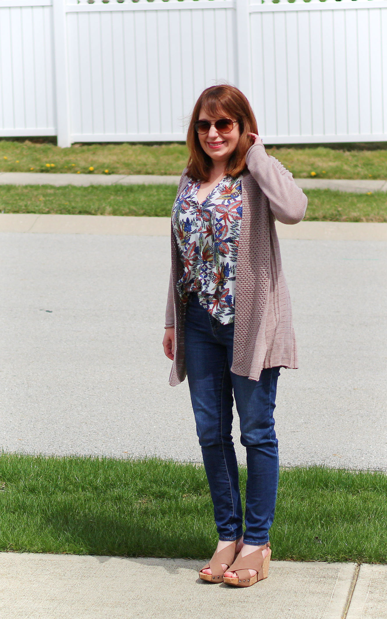 A Top For 3 Seasons / Spring Outfit / Spring outfit Idea / Fashion For Women Over 40