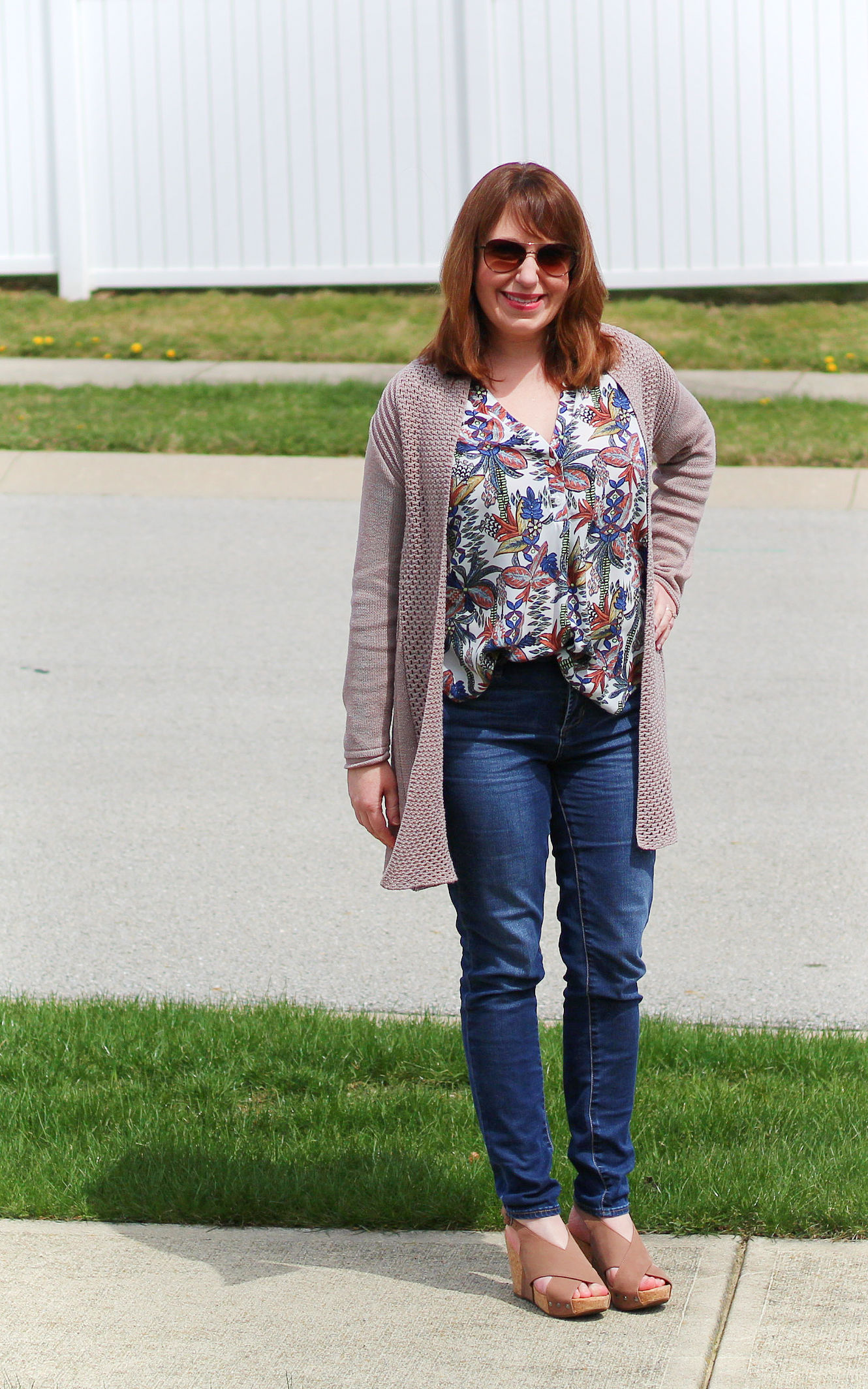 A Top For 3 Seasons #springoutfit #fashion #style