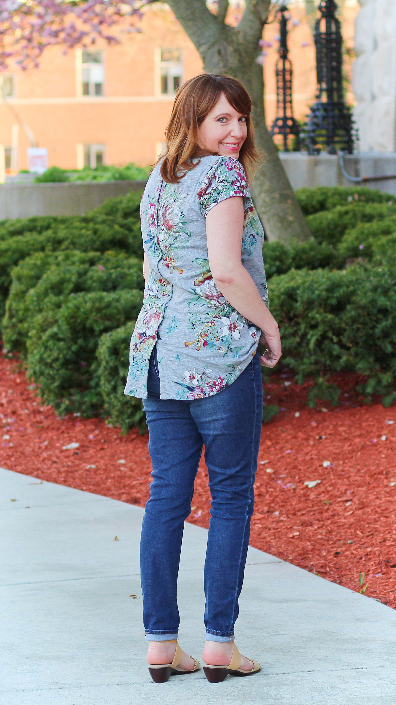 Floral Tee And White Sweater / Spring Outfits 