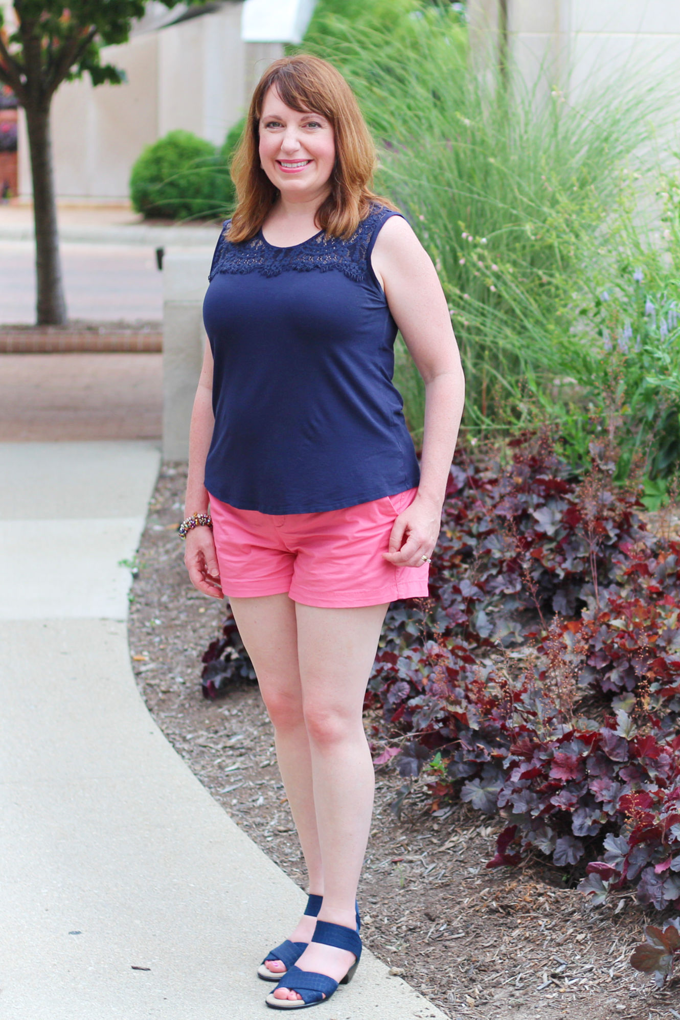 Navy Blue And Pink #fashionover40 #summeroutfits