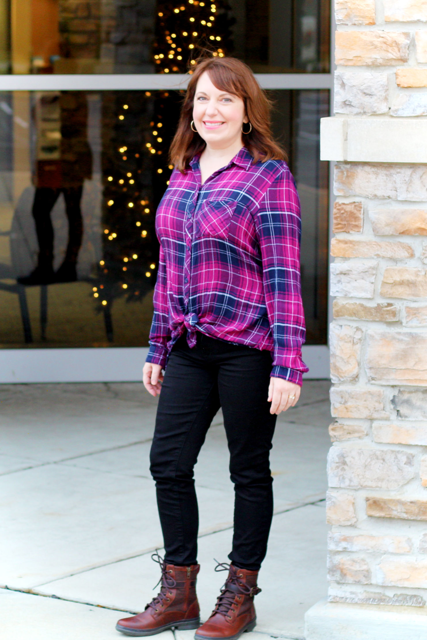 #plaidshirt #plaidshirtlong #plaidshirtoversized #plaidshirtwomens #winterfashion #fashionforwomenoverforty