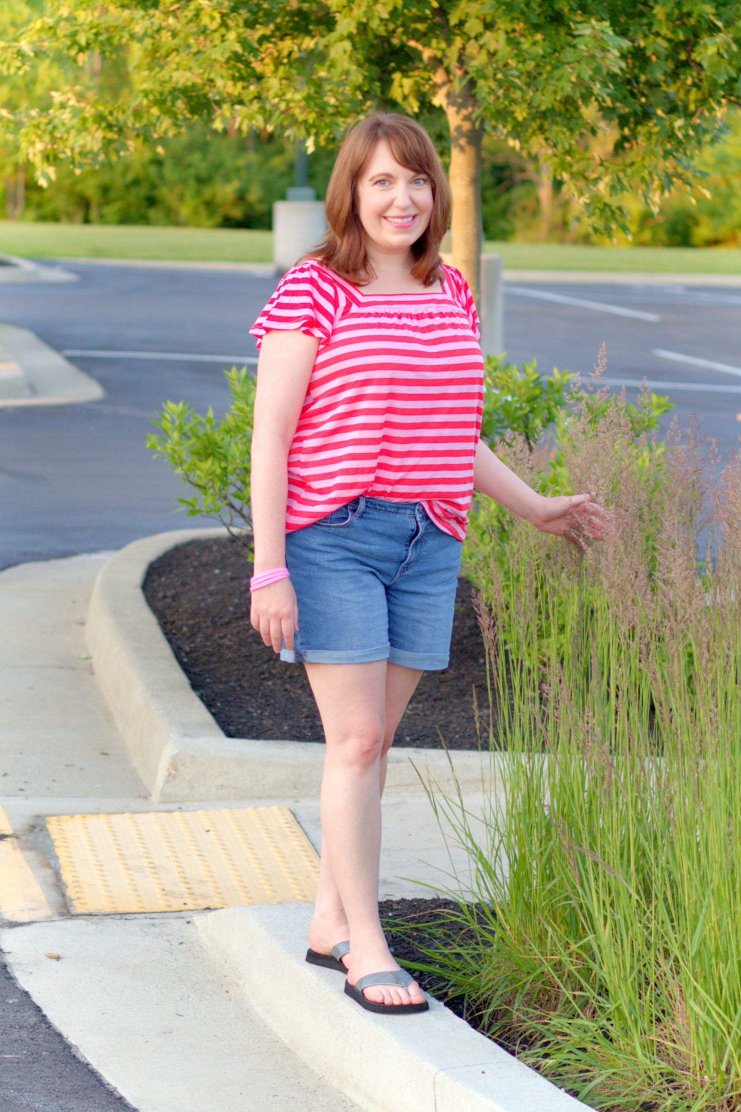 Red & Pink Stripes – Dressed in Faith